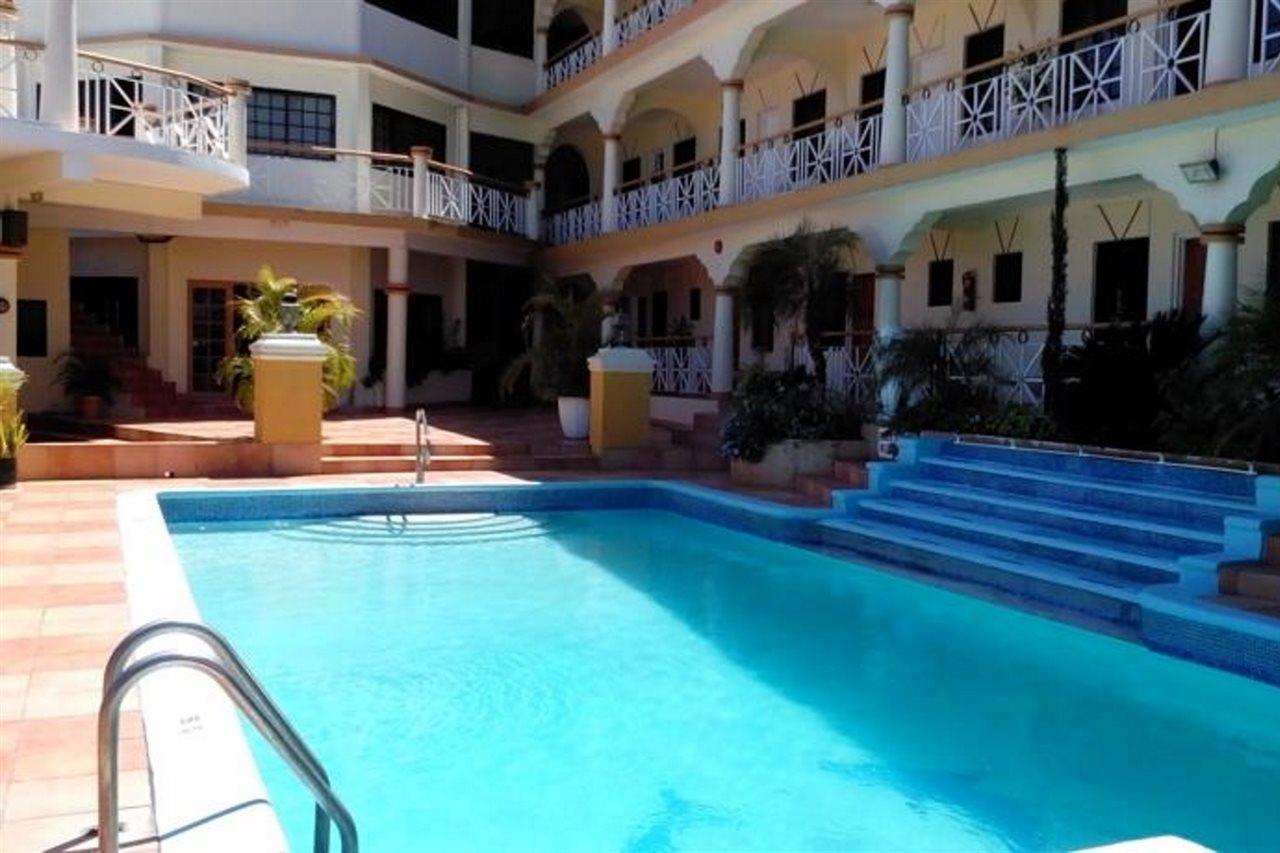 מונטגו ביי Grandiosa Hotel מראה חיצוני תמונה