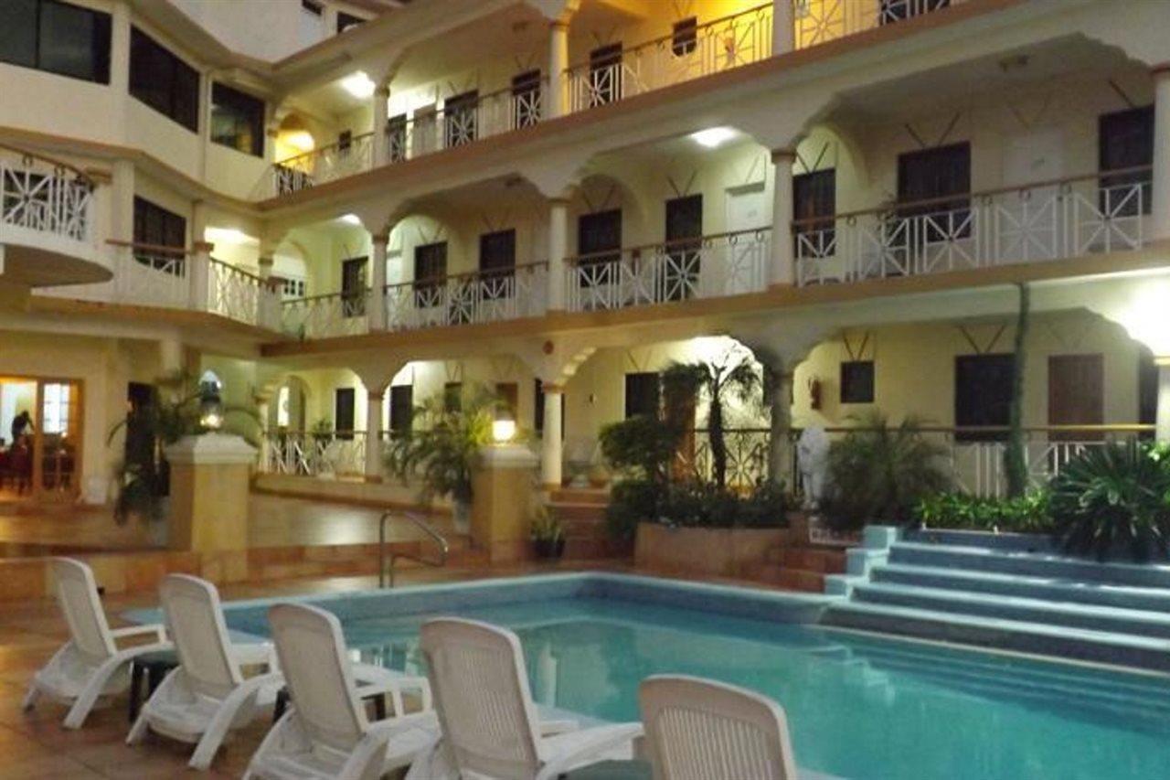מונטגו ביי Grandiosa Hotel מראה חיצוני תמונה